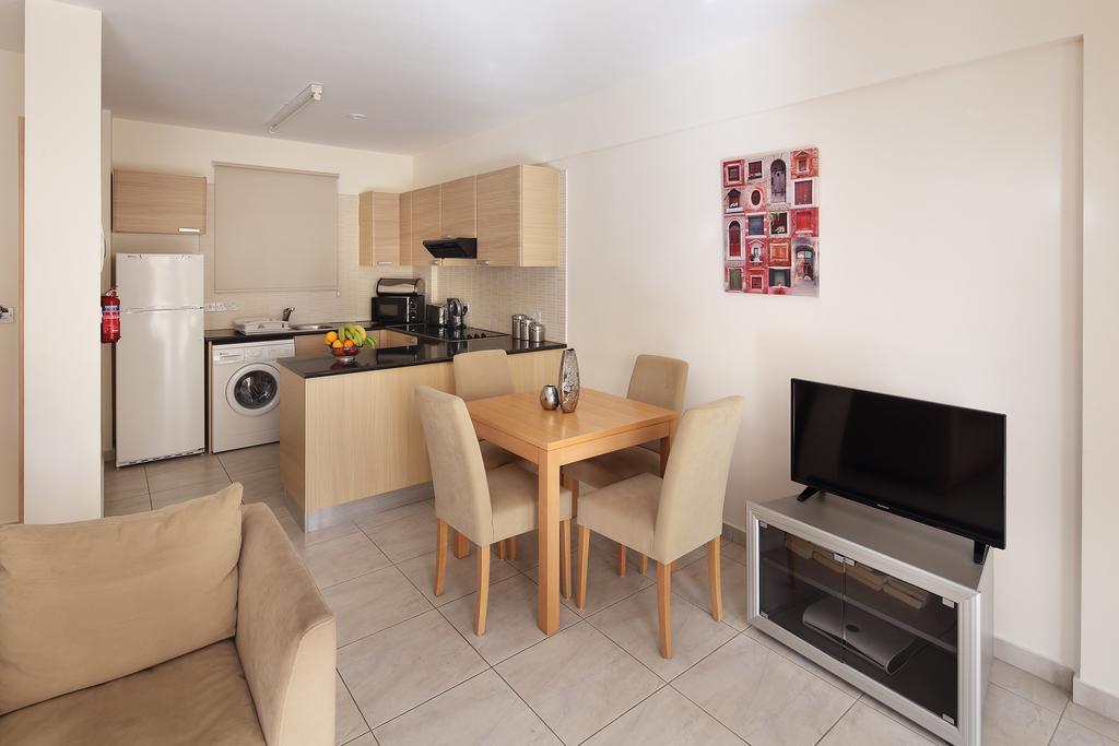Adamou Gardens Apartment Paphos Luaran gambar