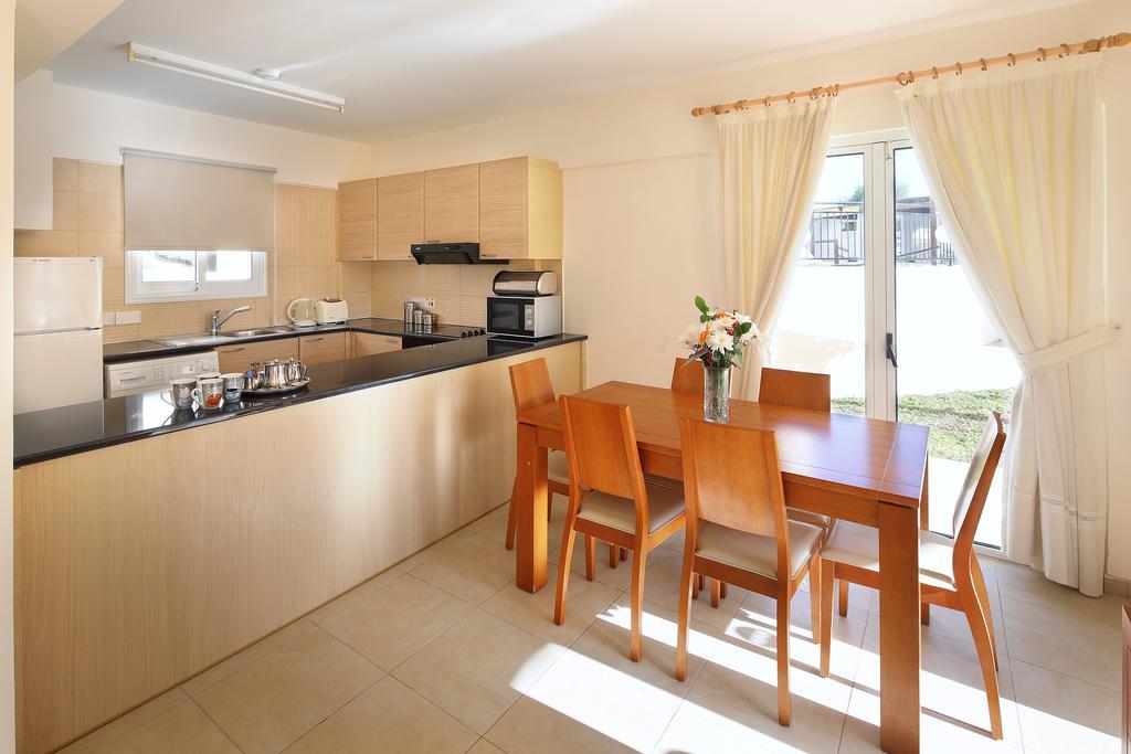 Adamou Gardens Apartment Paphos Luaran gambar