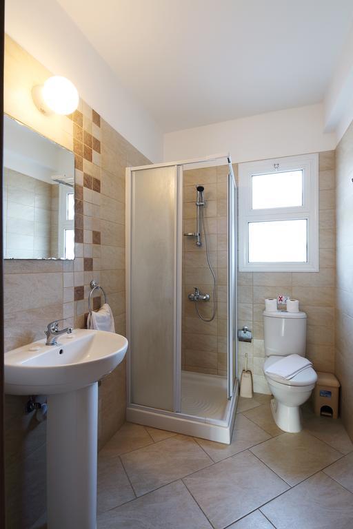 Adamou Gardens Apartment Paphos Luaran gambar